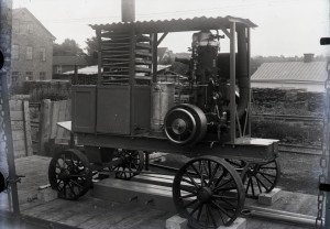 045 Transportabel motor på järnvägsvagn